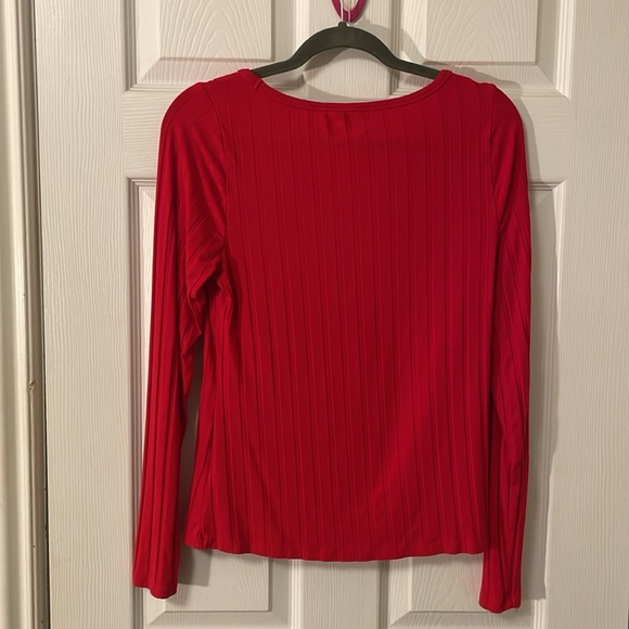 💕4 for $10- Reitmans ribbed scoop neck shirt - Picture 6 of 7